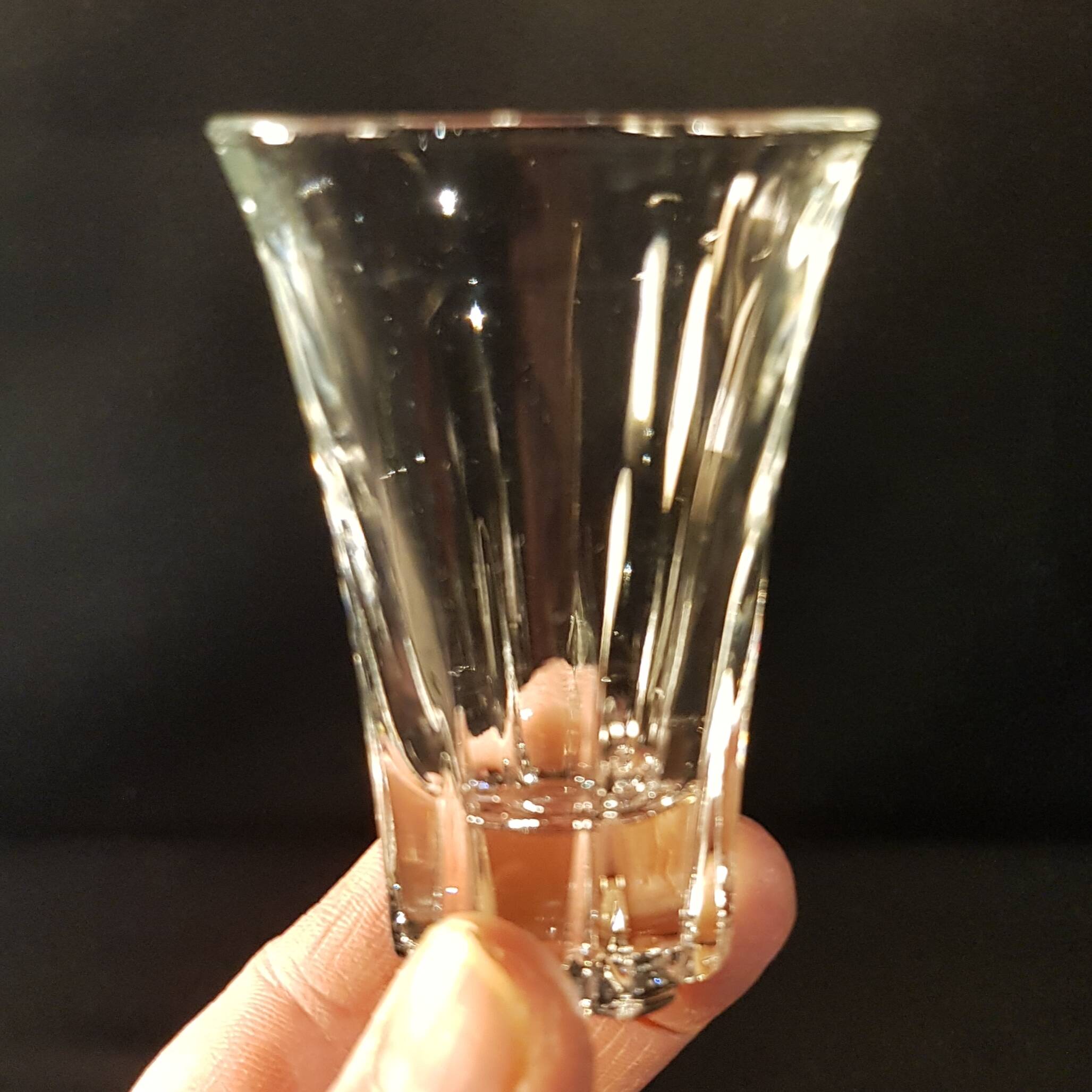 Digestive or liqueur glasses