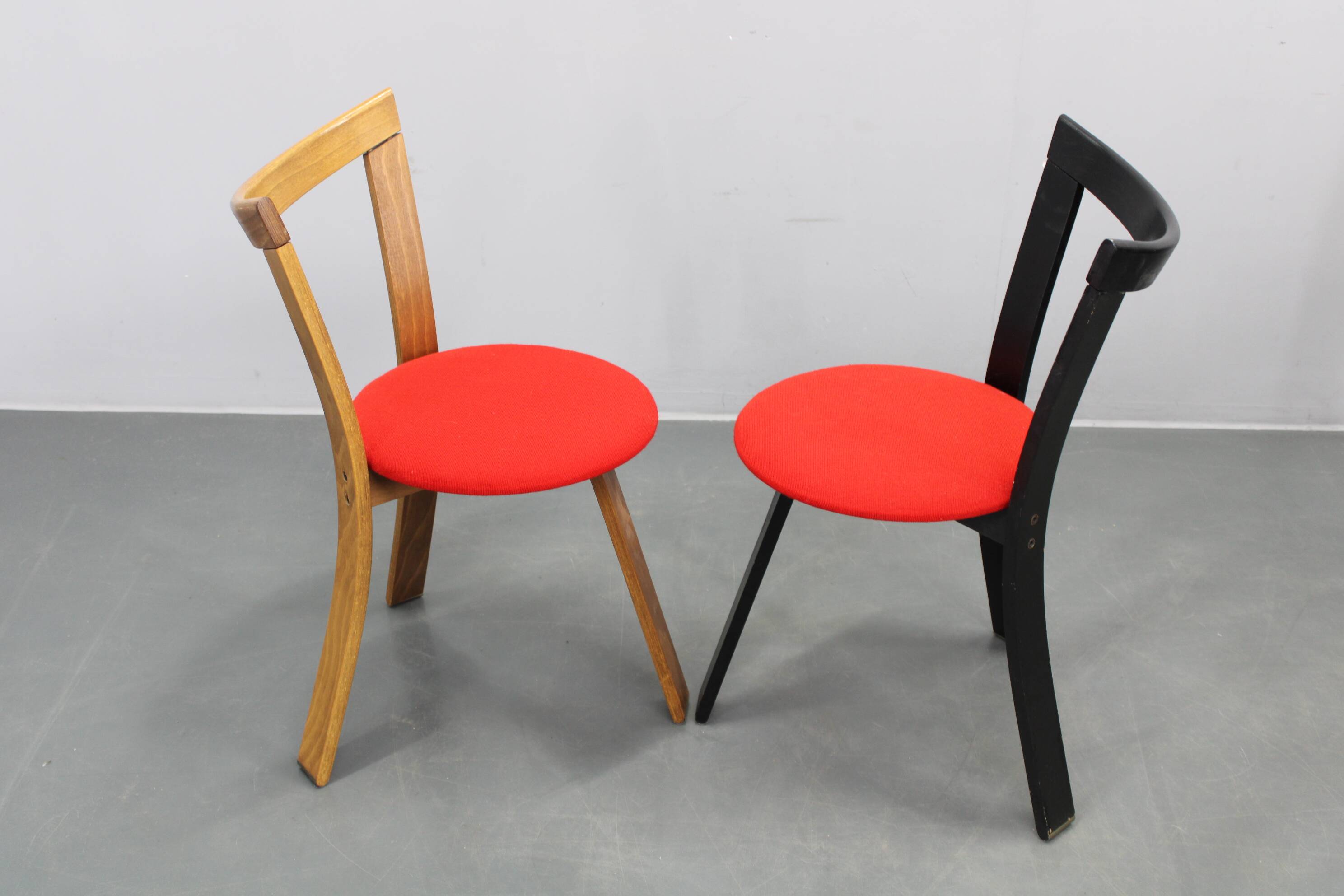 4 chaises en bois, années 1970