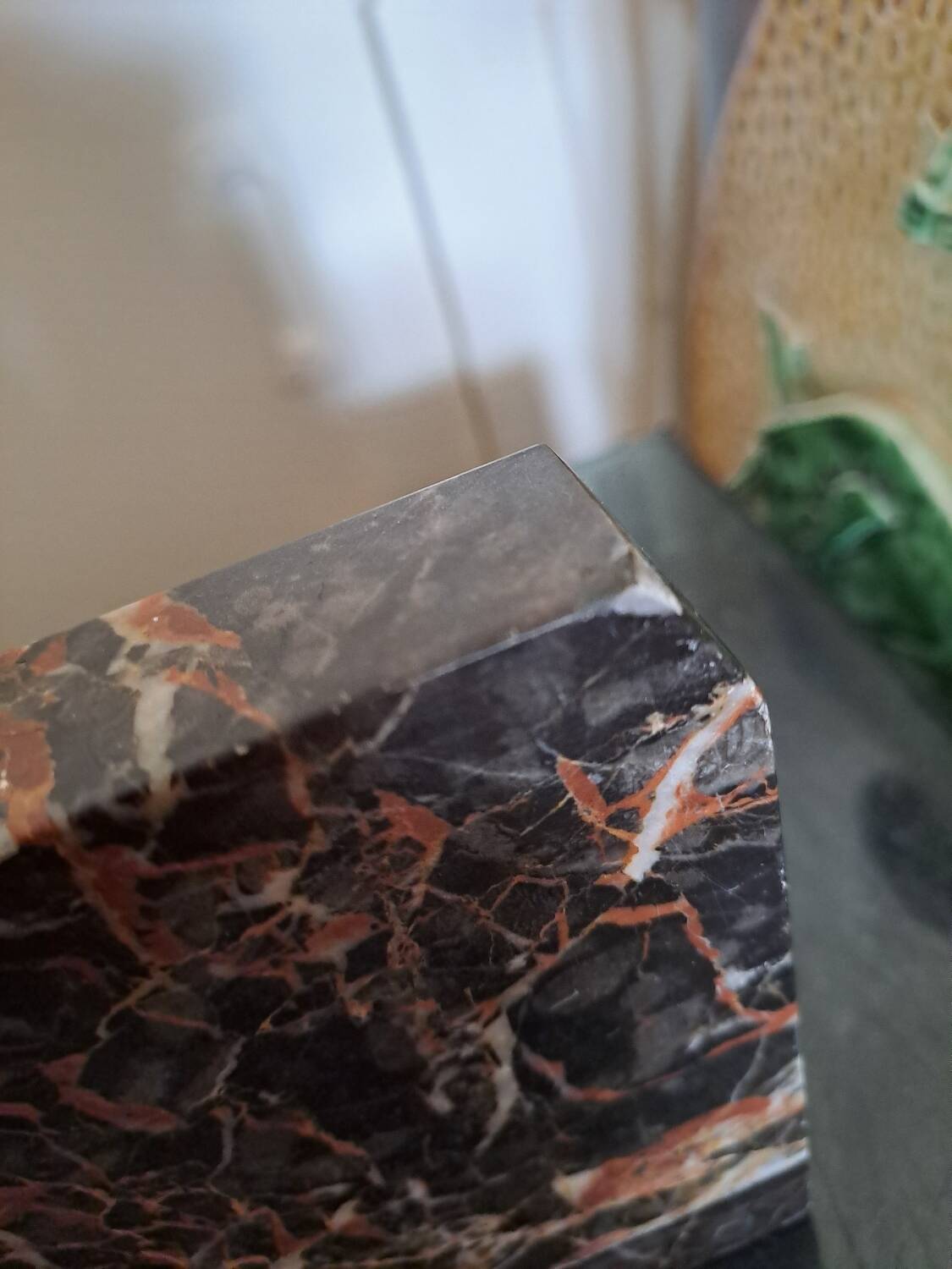 Pair of bookends. Made of marble. Art Deco.