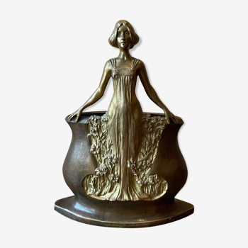 Vase “Jeune fille aux lys” de Charles Korschann