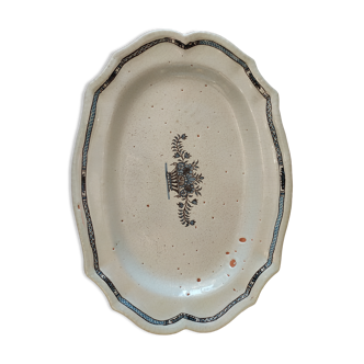 Grand plat en faience ancienne