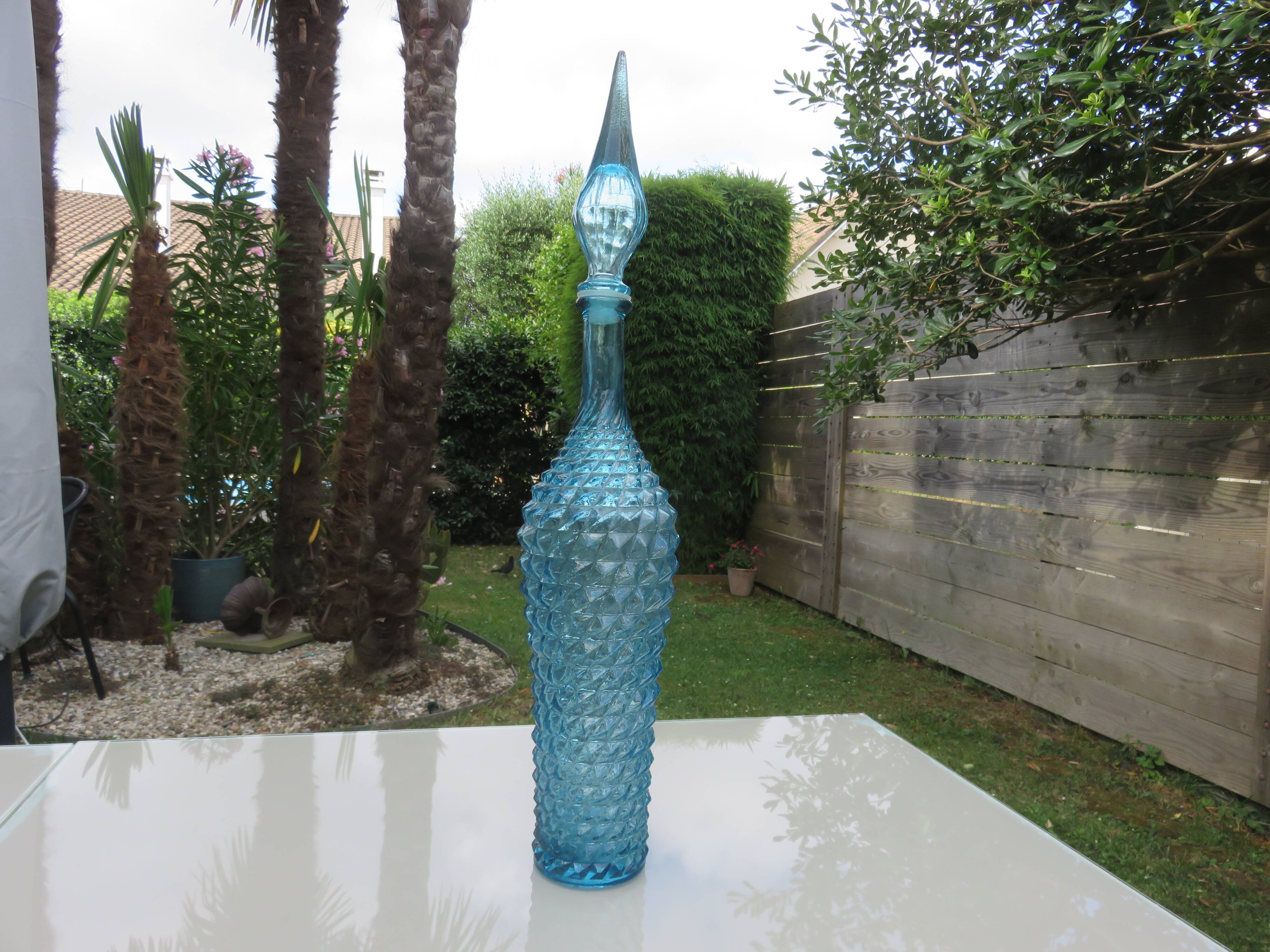 Large Empoli bottle, diamond point, Italy, 60s 70s