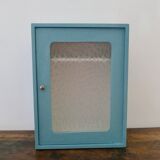 Armoire à pharmacie