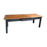 Farm table