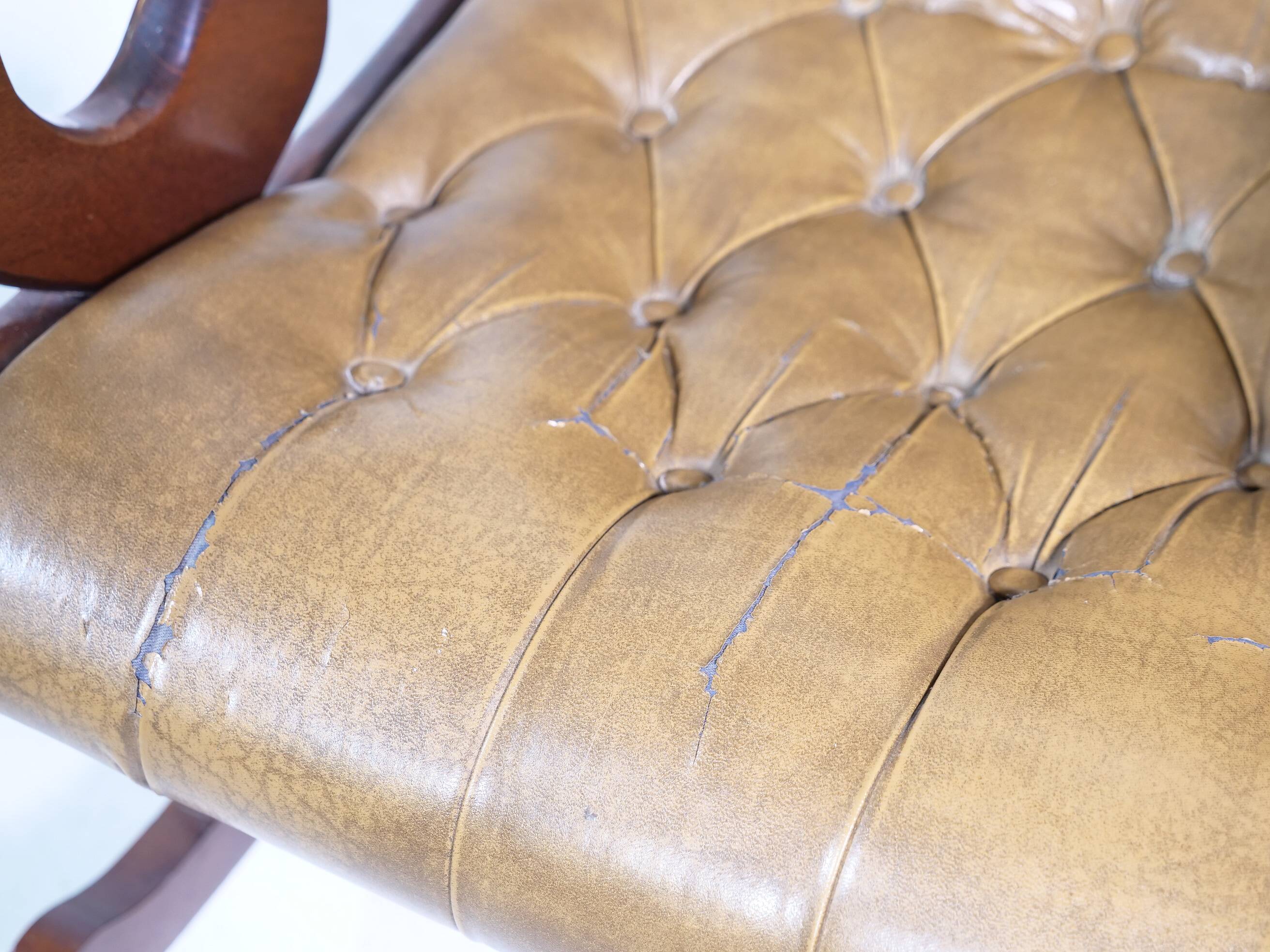 Vintage Chesterfield Design Leather Rocking Chair in Wood, 1920s