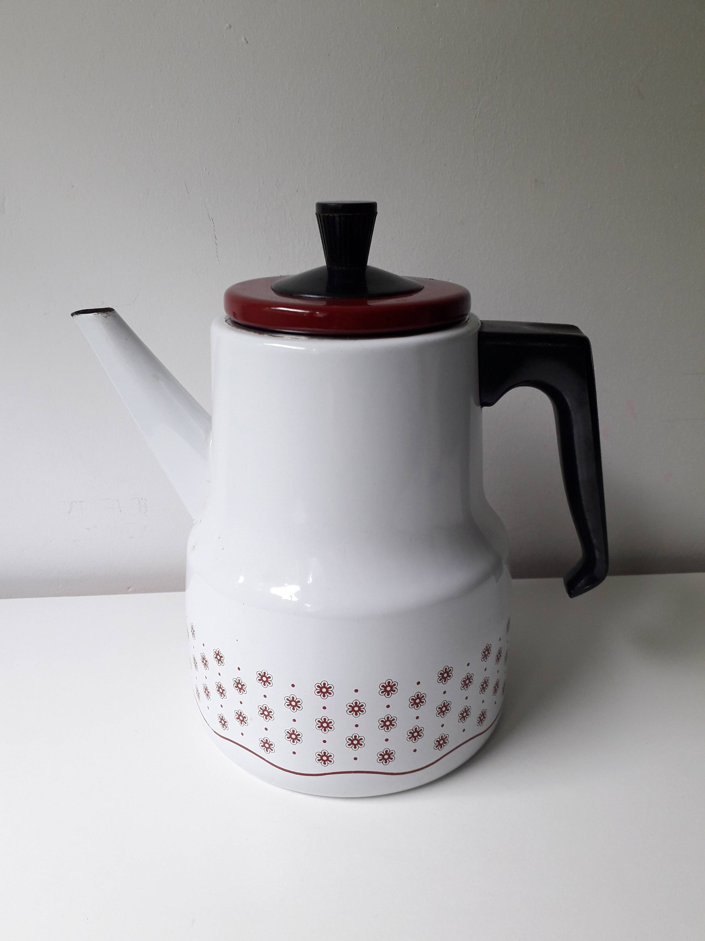 Enameled sheet metal coffee maker 1960 (A1)