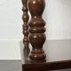 Etagère d'angle vintage en bois à trois niveaux