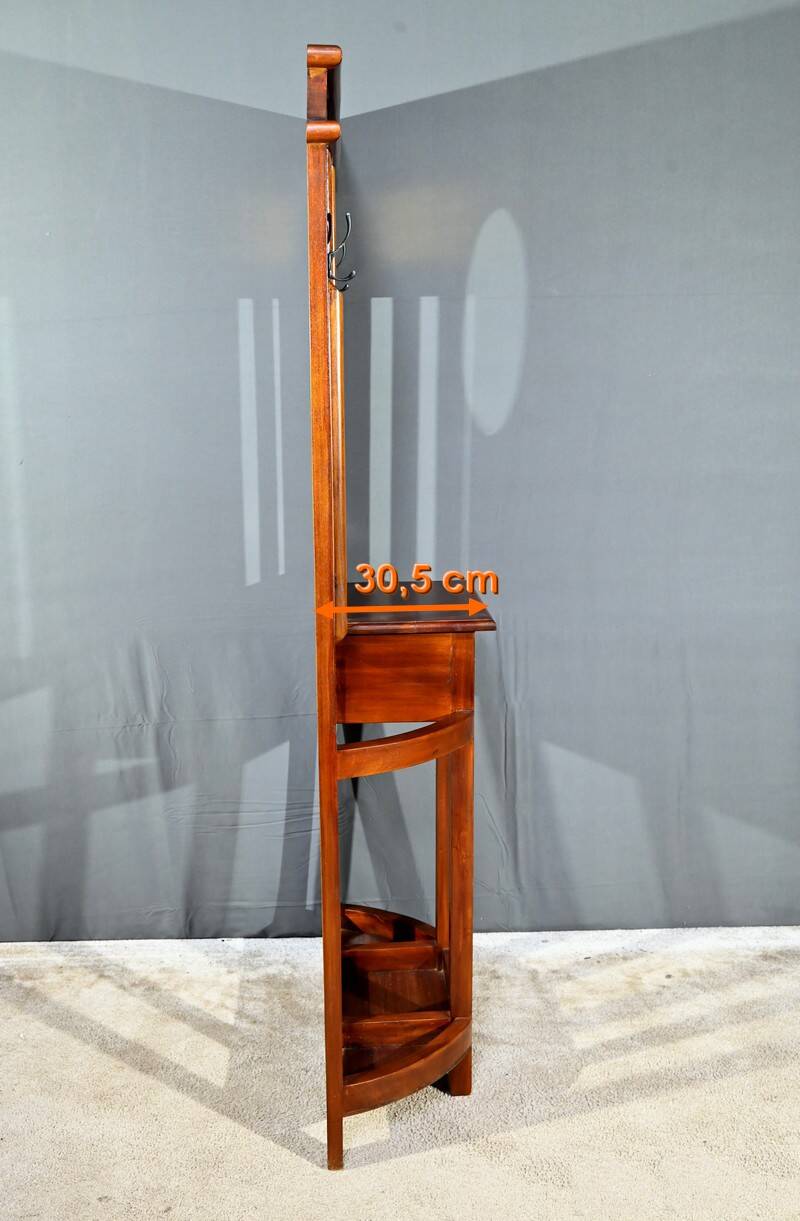 Mahogany Cloakroom, Art Deco Period – 1930