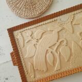 Ethnic tray in glass and carved wood