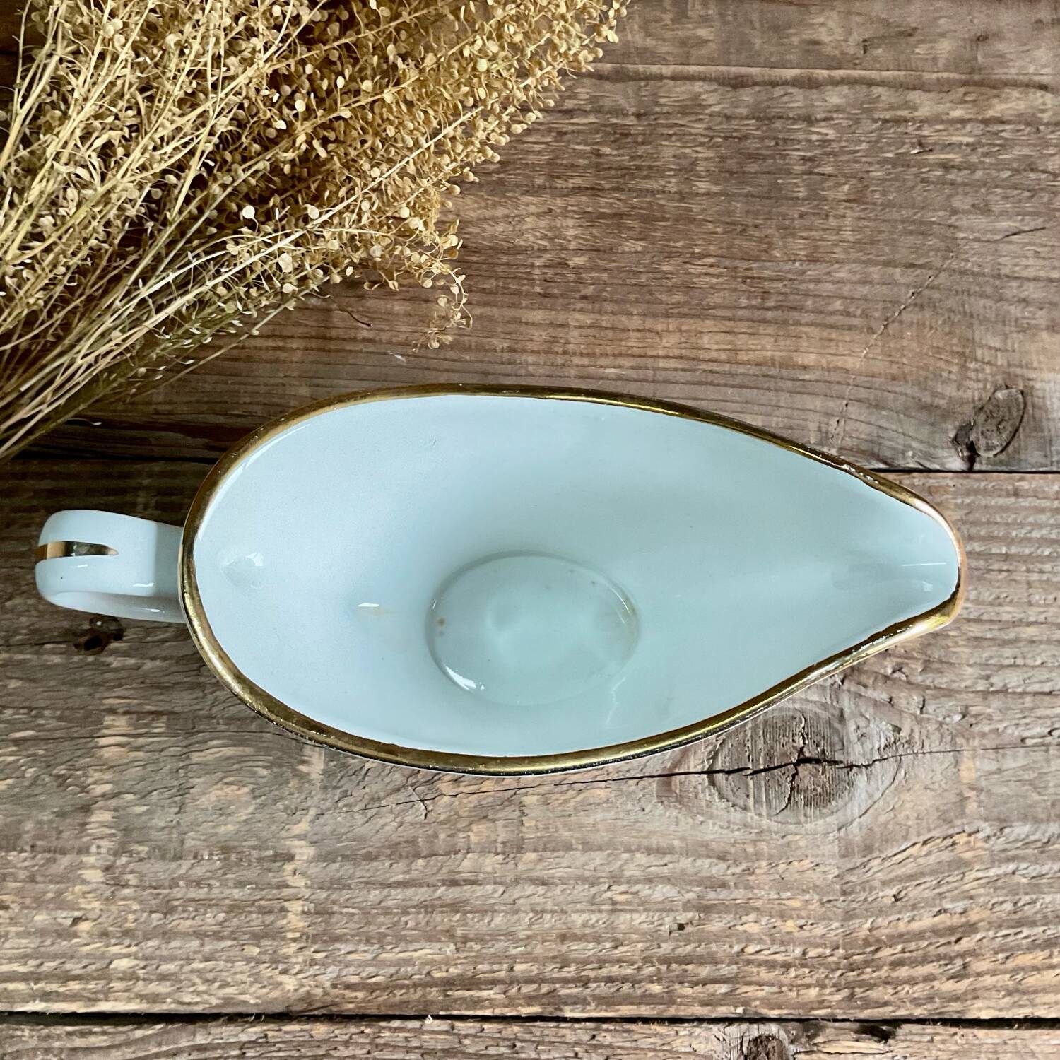 L'Amandinoise Sauceboat