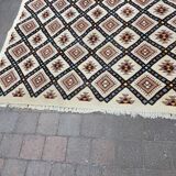 Scandinavian wool rug from the 60s/70s