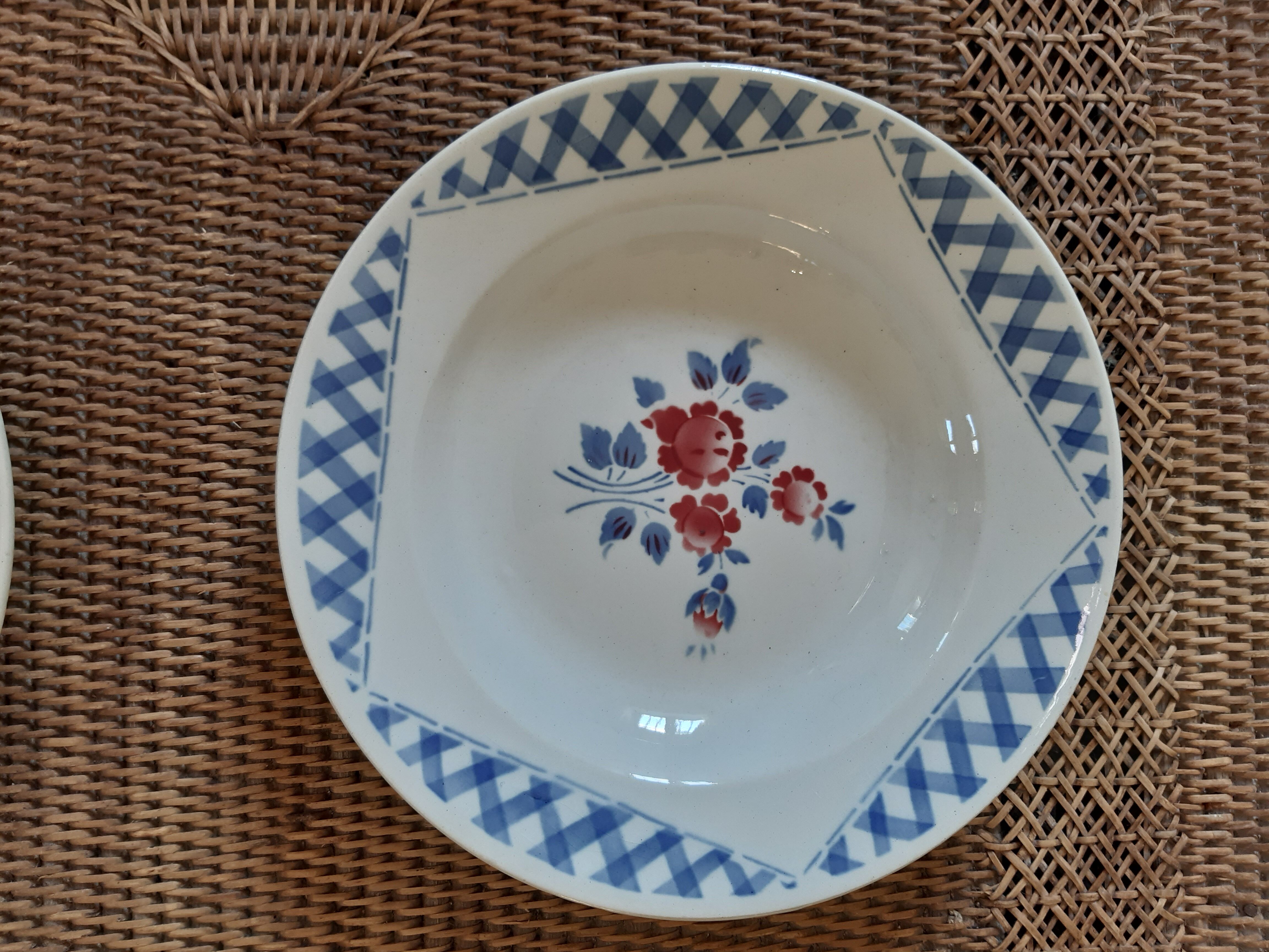 K&G Lunéville Plates