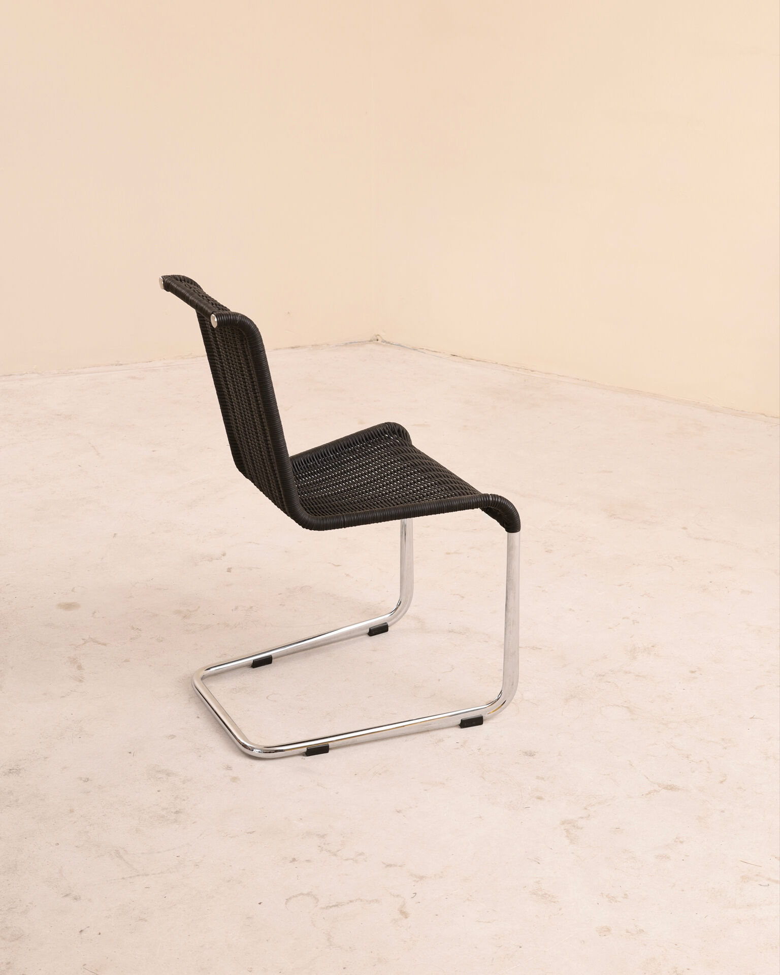 Chaises tubulaires cantilever, modèle B20, Tecta, 1980’s 