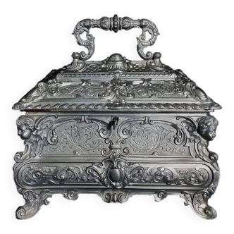 Peltrato Jewelry Box in Neo-Renaissance Style