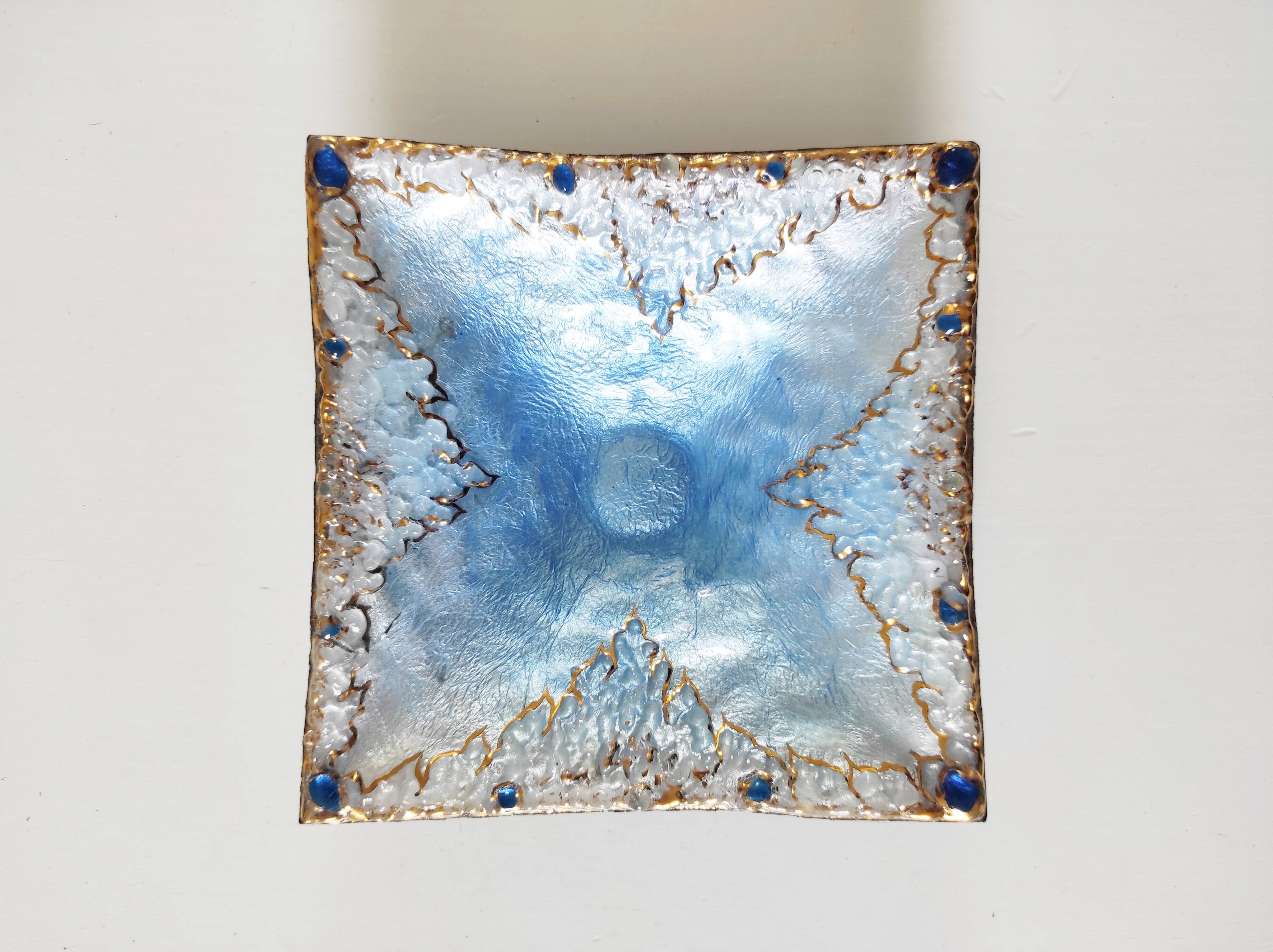 Light blue enamel catch-all tray