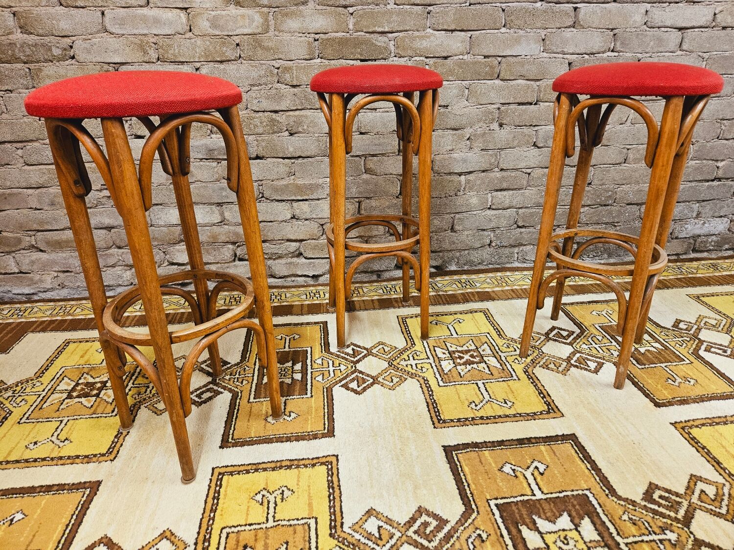 Set de 3 tabourets de bar en bois courbé 1960