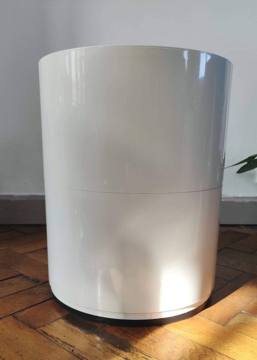 Pair of vintage white/cream Componibili bedside tables - Kartell