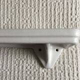 Shelf in white ceramic 1910