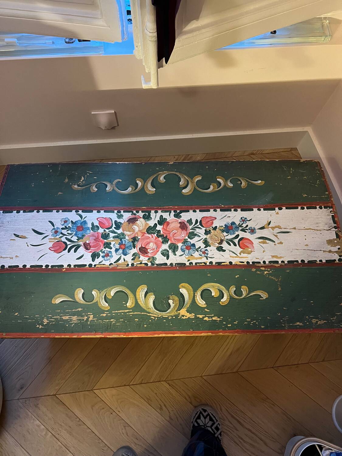 Coffre de mariage peint, 19ème siècle