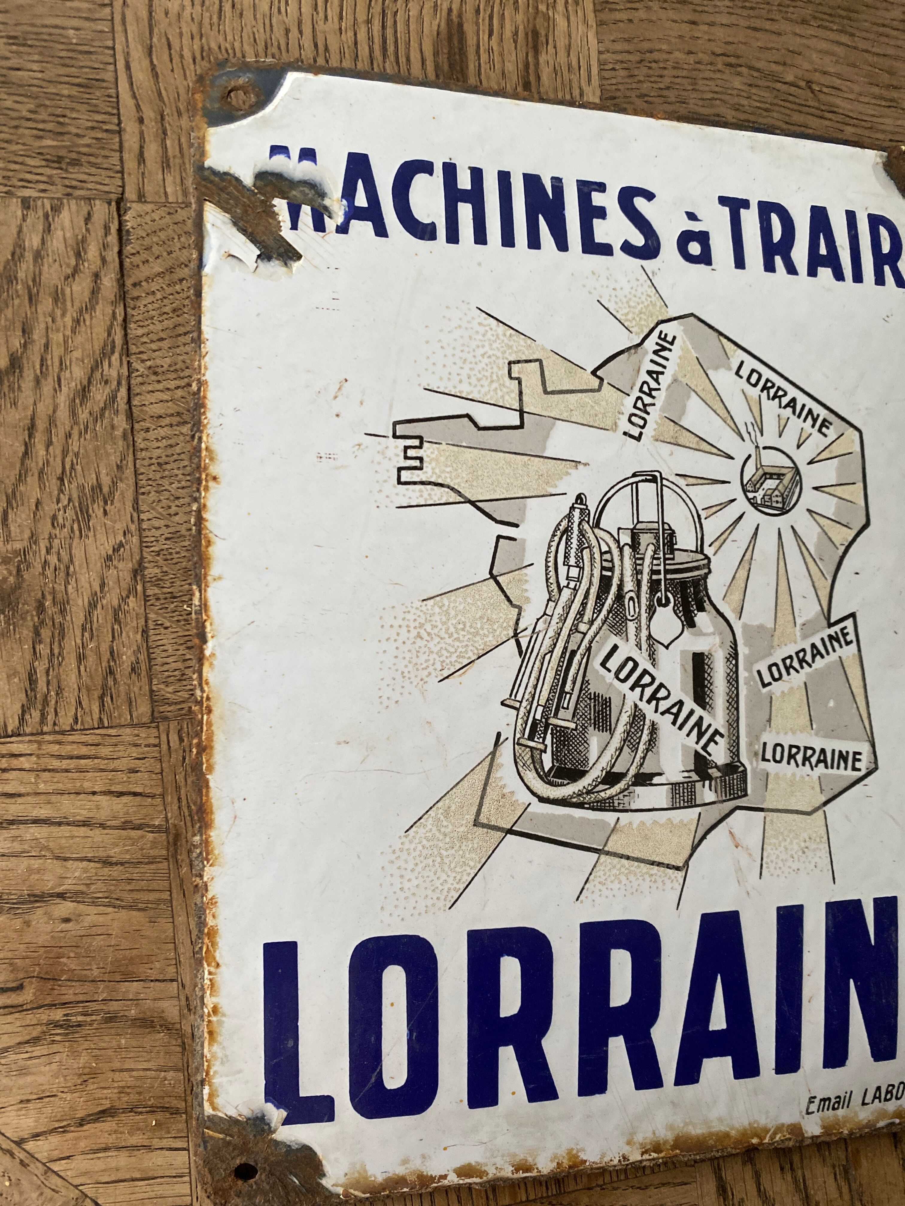 Enamelled plate "milking machines "