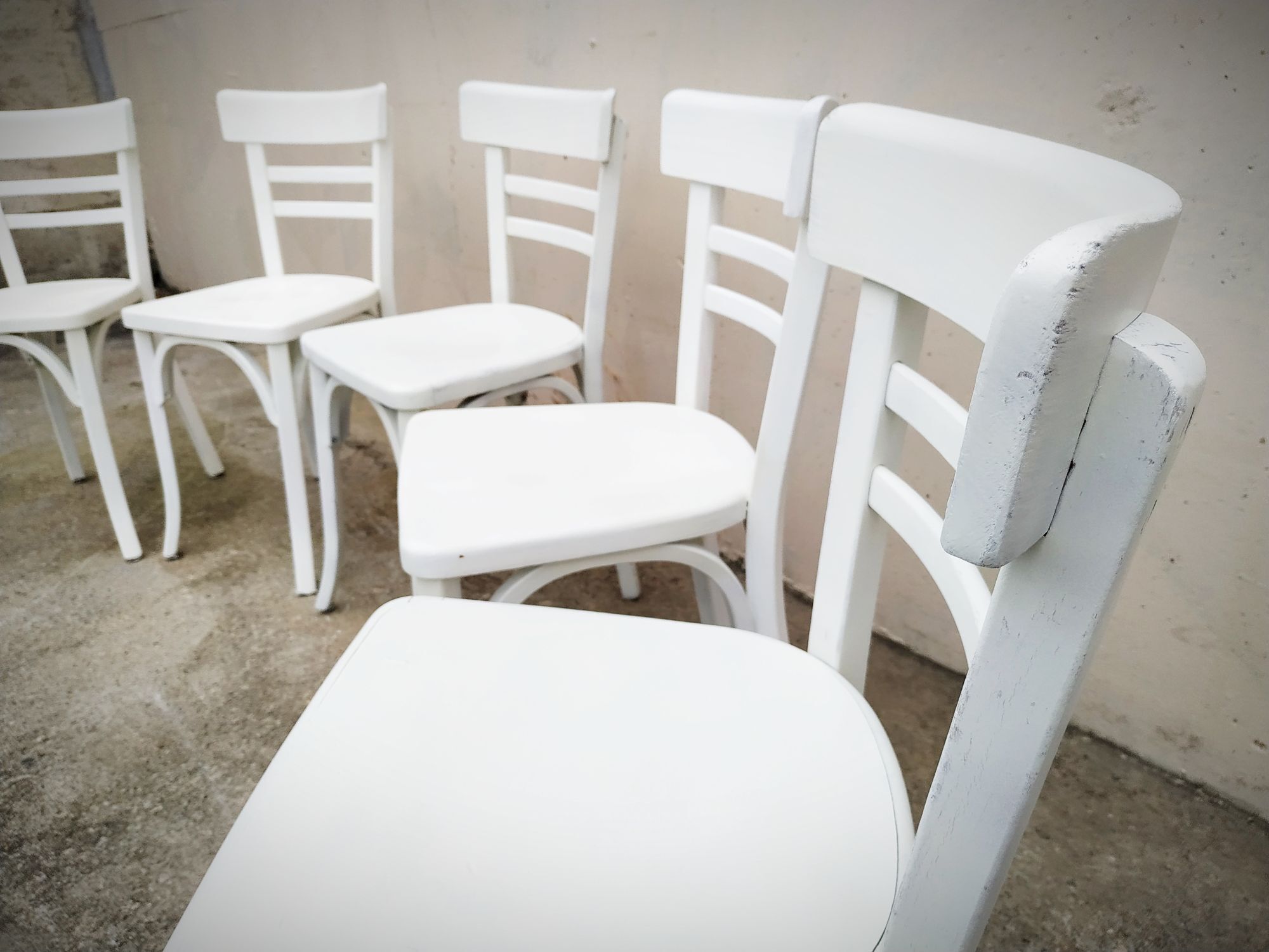 Series of 5 Baumann bistro chairs
