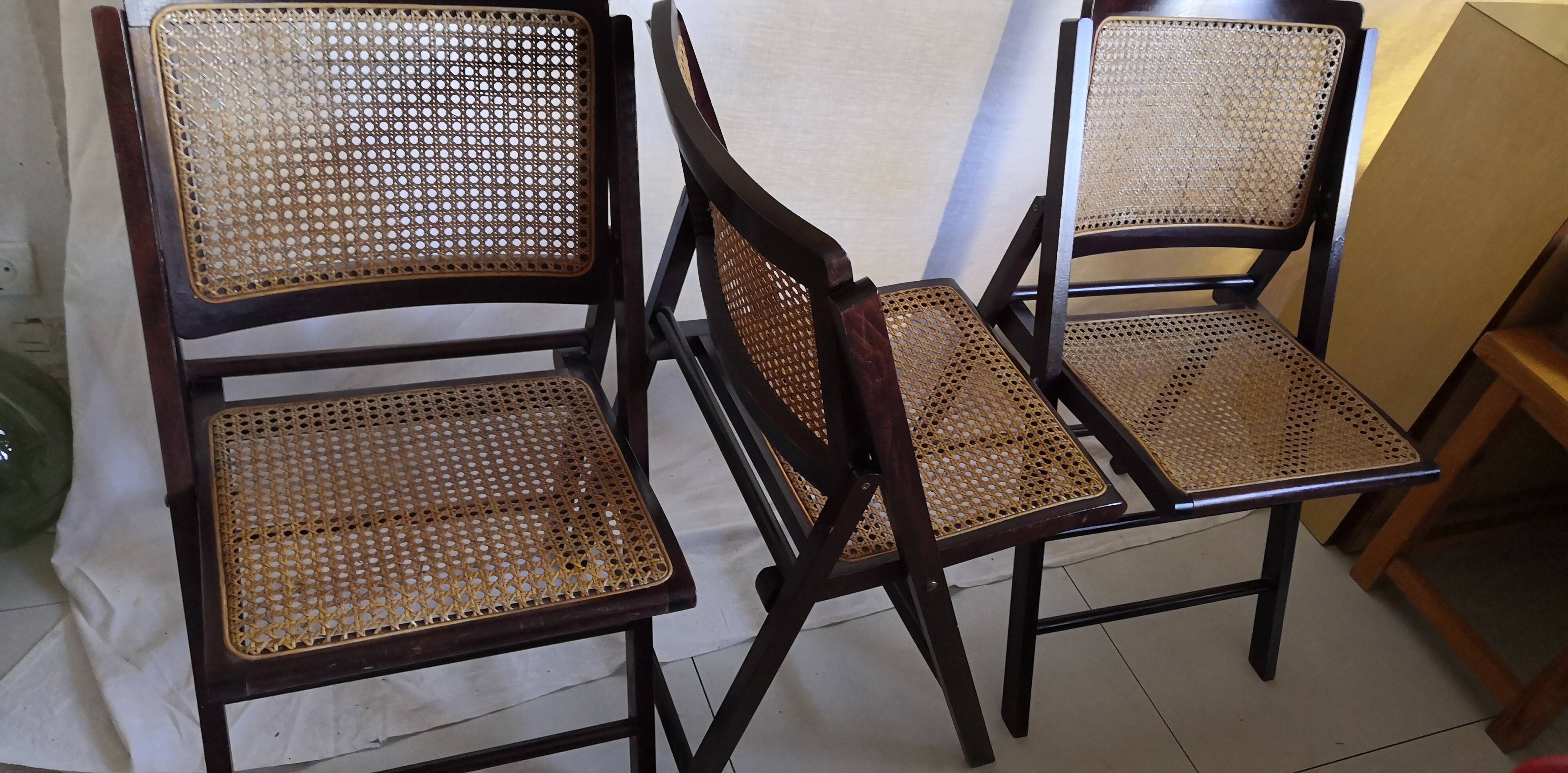 Trio de chaises pliantes en bois & cannage vintage années 60