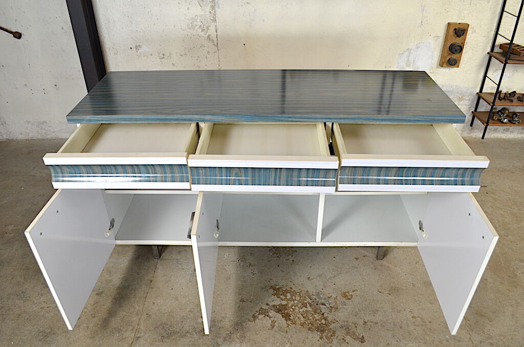 Buffet vintage formica years 1970