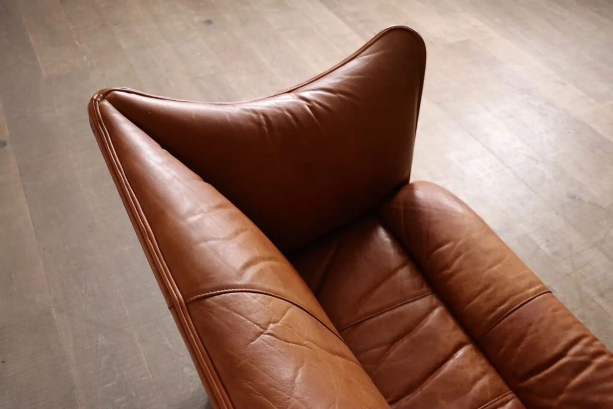Mid-century sofa in cognac leather and wood by Pacific Green, Australia 1980s