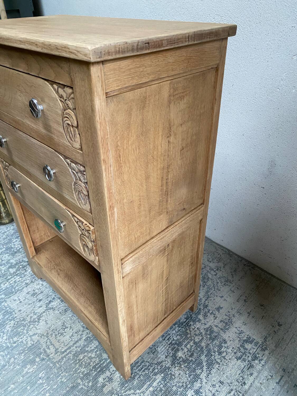 Small art deco style chest of drawers