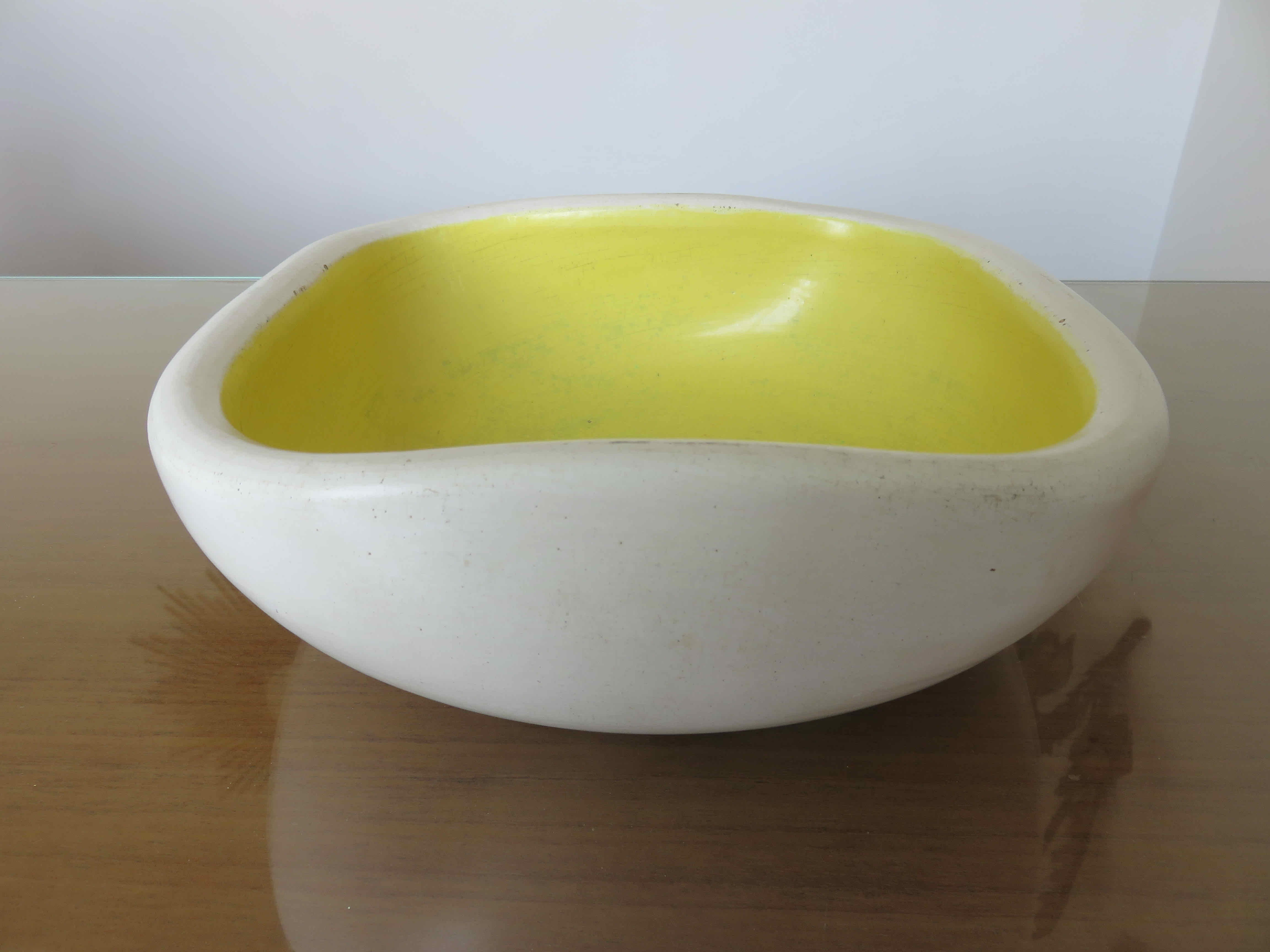 Keramos ceramic trinket tray in white and yellow, 1950s/60s