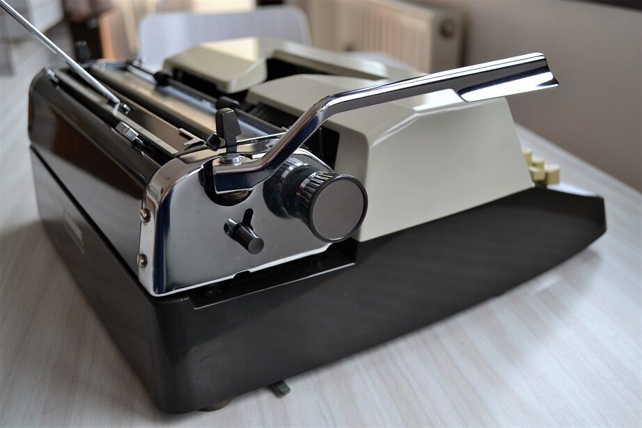 Writer Adler Gabriele 30 - vintage germany