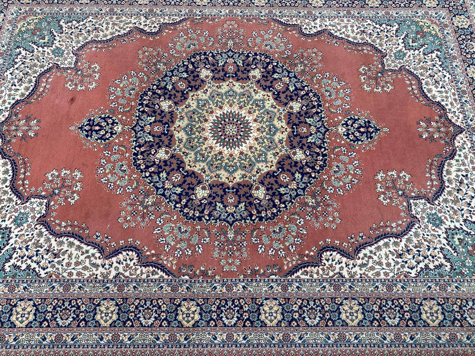 Kasan burgundy red combed wool oriental rug 200x300cm