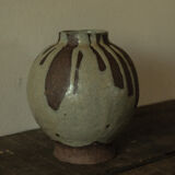 Ball vase in wild clay and soil