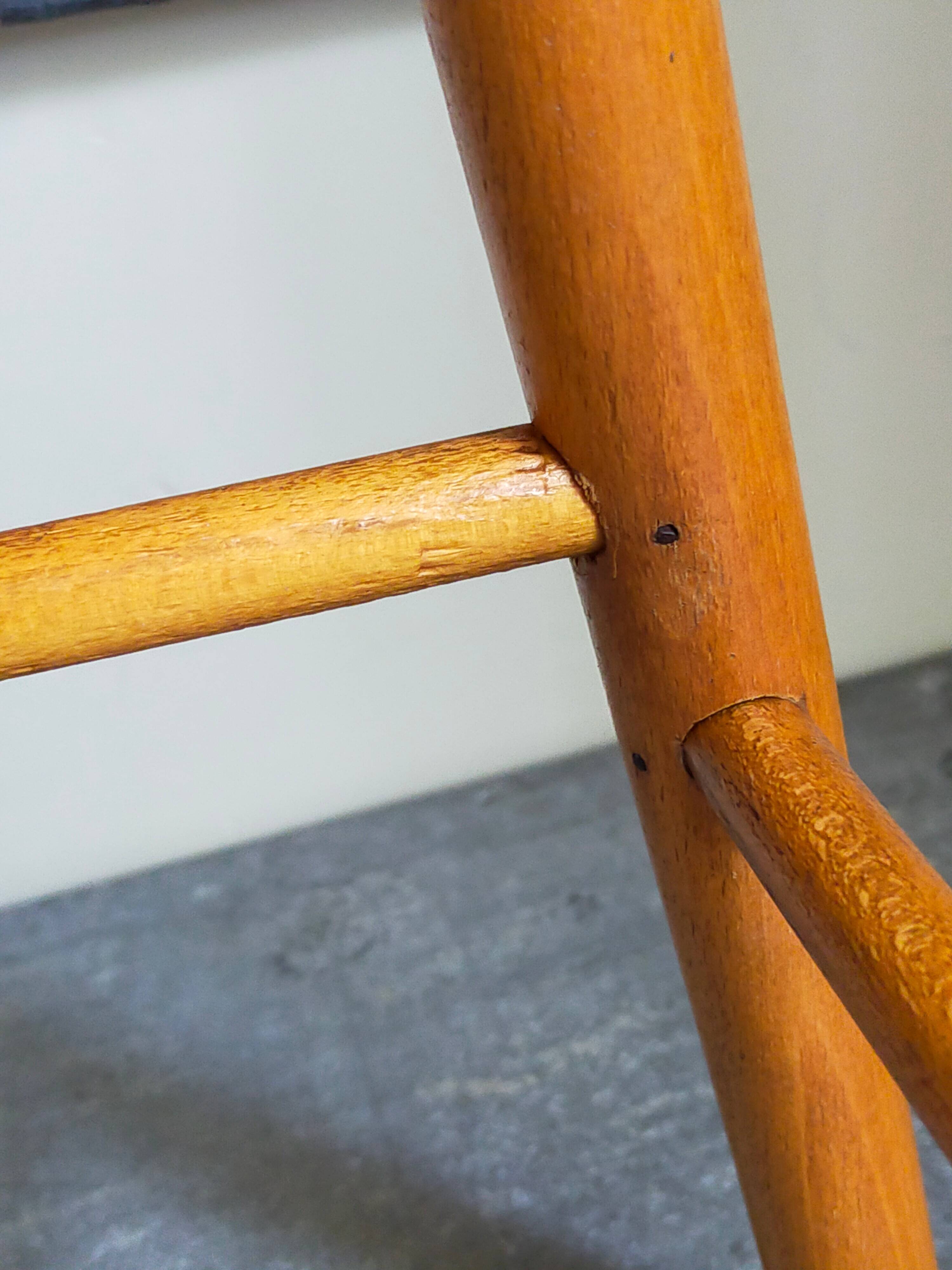 Vintage blond wooden stool