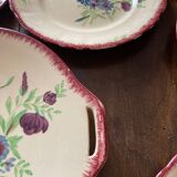 12 assiettes à dessert et leur plat de service décor de fleurs des champs