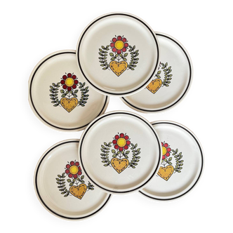 6 petites assiettes