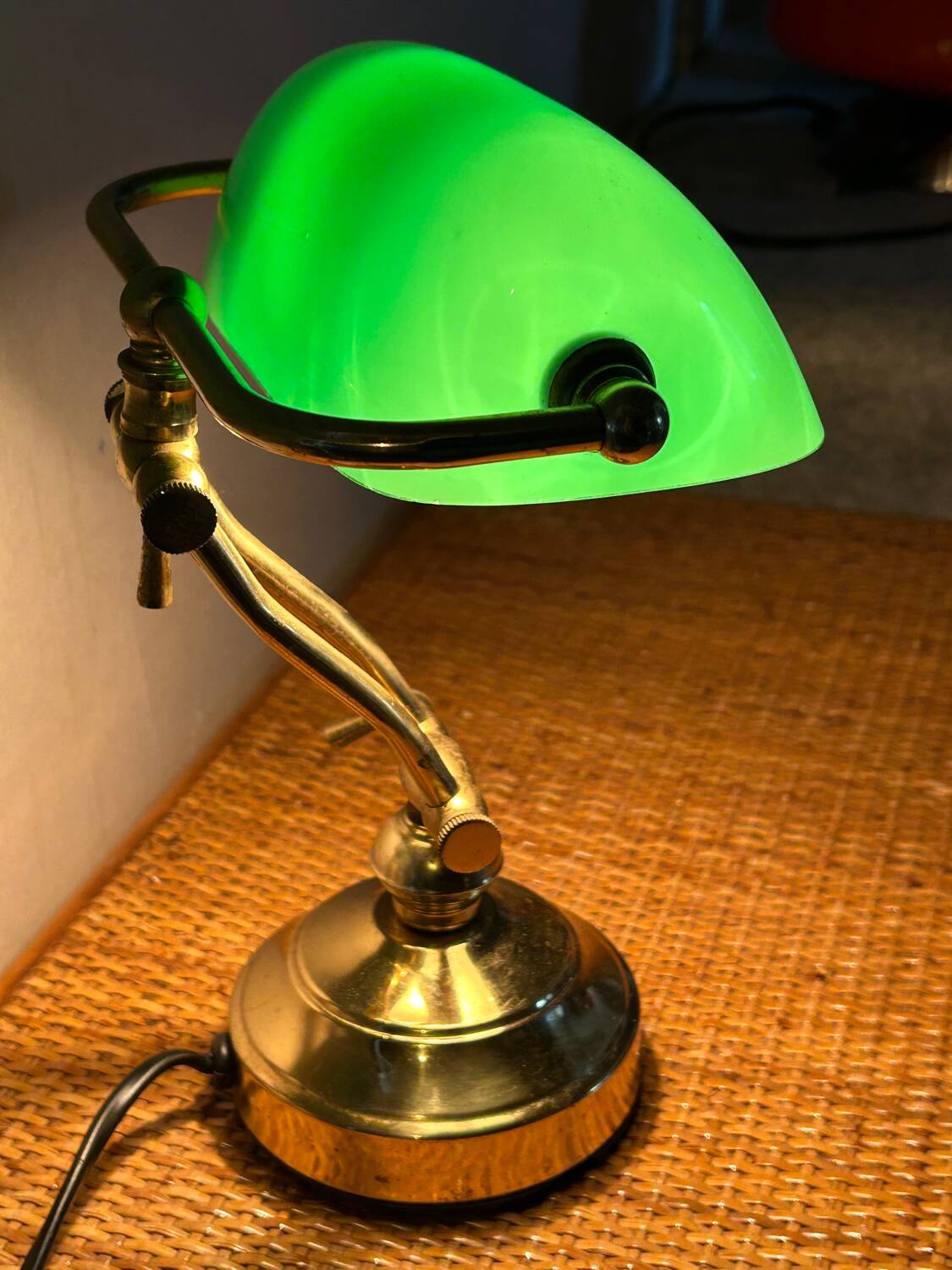 Vintage retro notary banker lamp