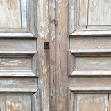 Façade de placard à double portes en sapin massif XXsiècle