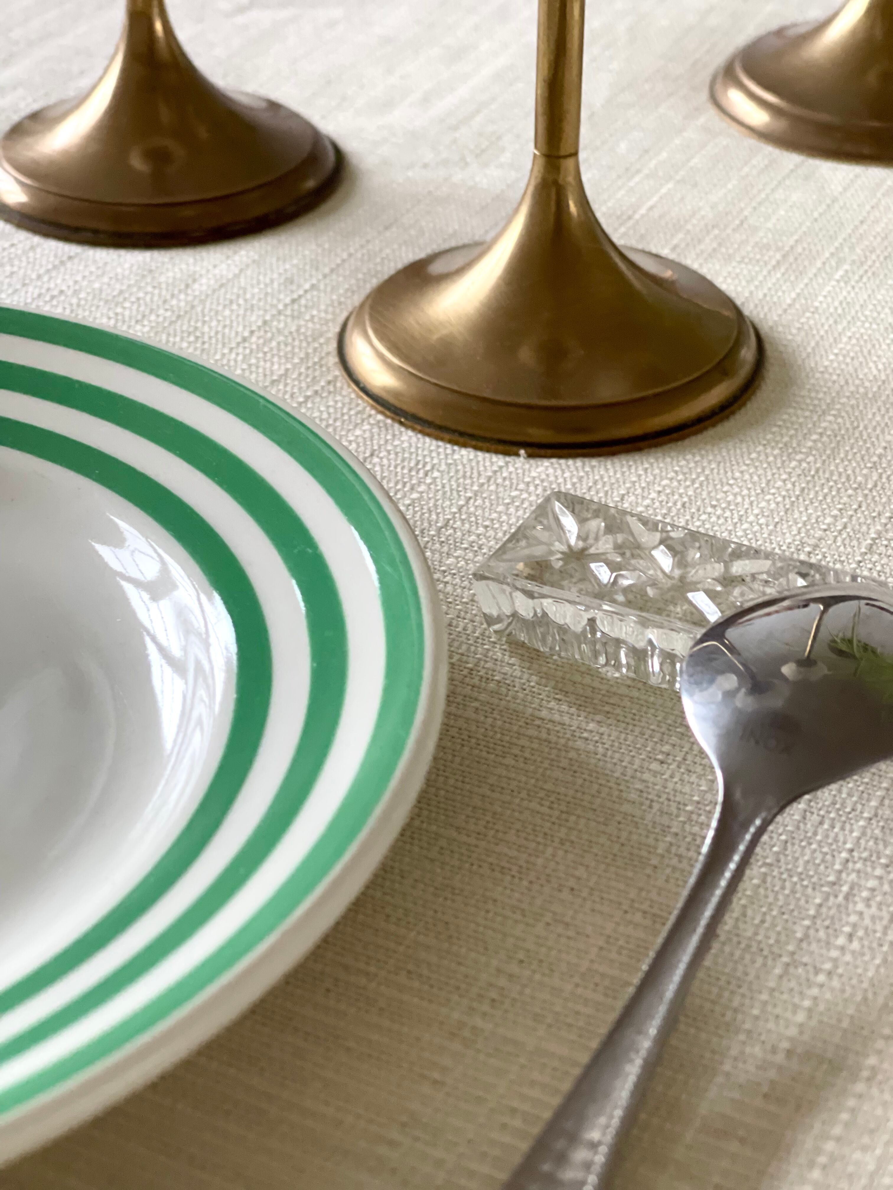 6 vintage Slave dessert plates