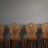 Set of 6 pine chairs
