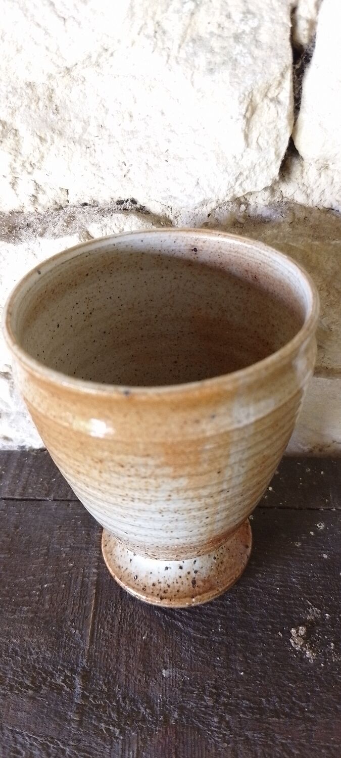 Marais Sandstone Glass