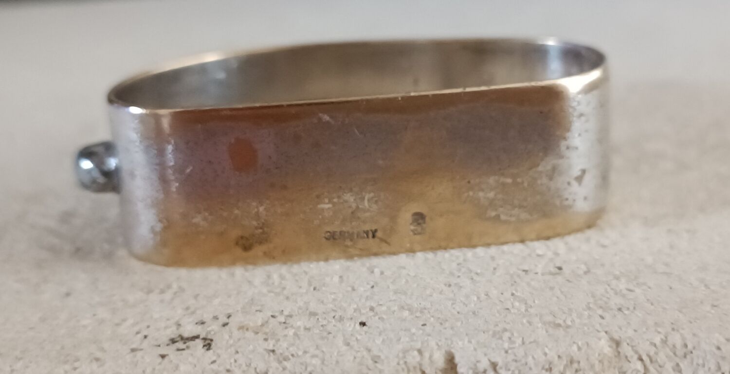 Silver metal napkin ring