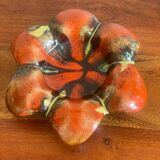 Vallauris flower emptier