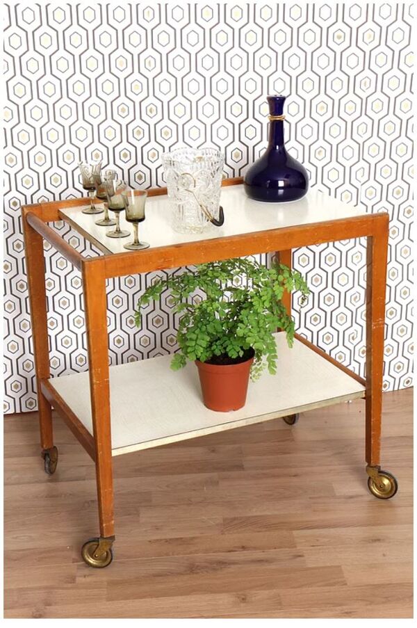 Desserte en bois et formica