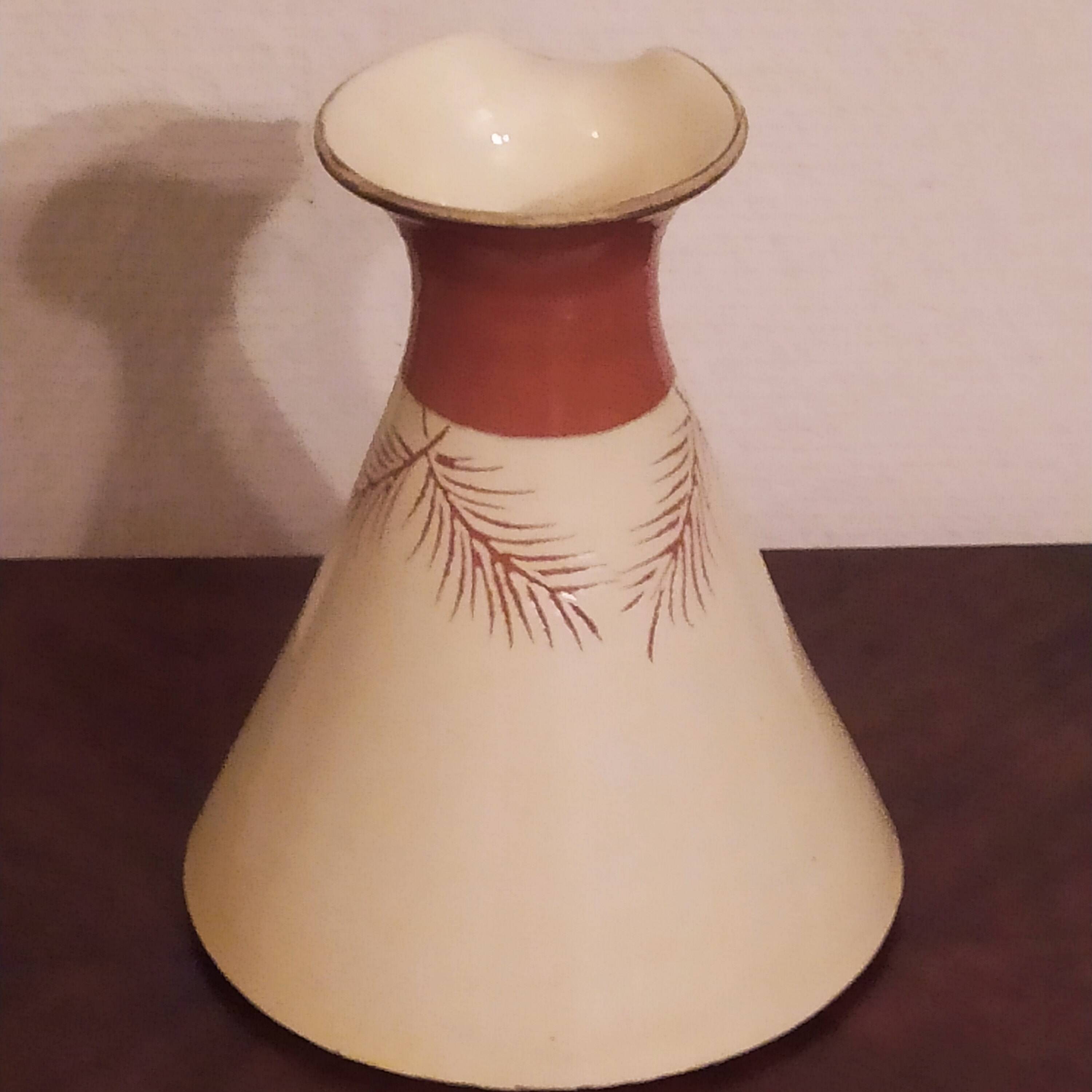 vasr pitcher Terre à Terre Vallauris