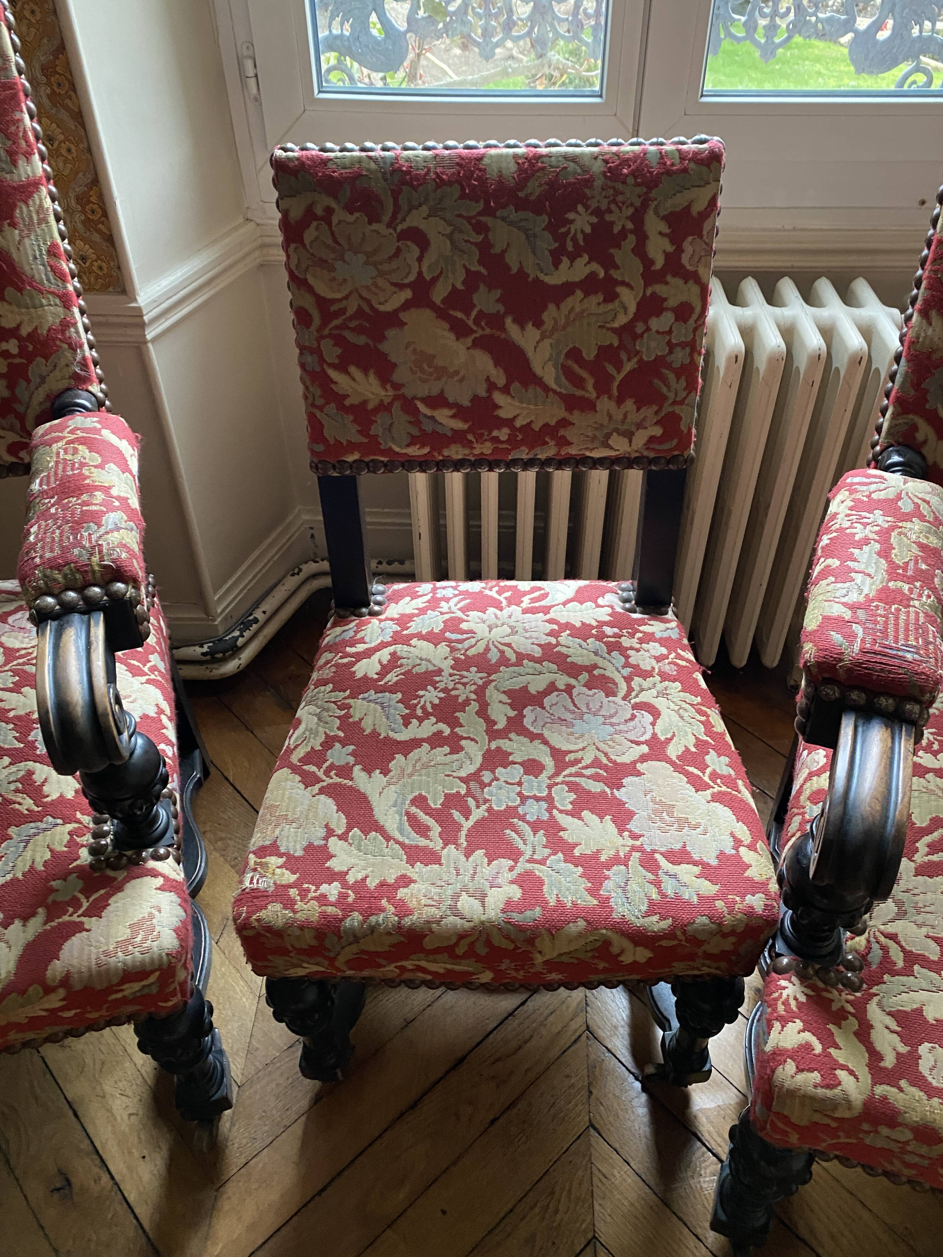Napoleon III armchairs and chairs