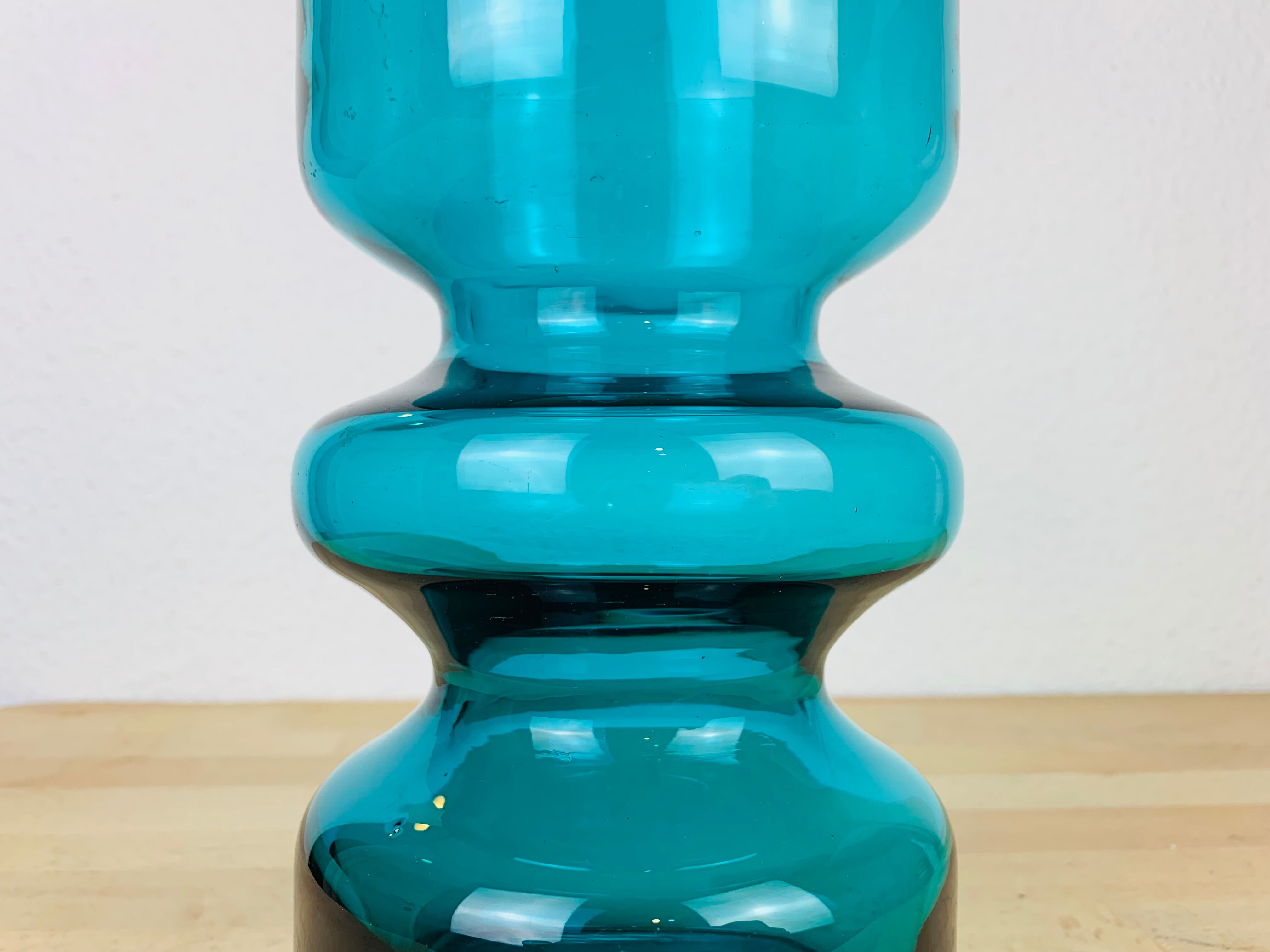 Scandinavian roll vase, riihimaki glass tamara aladdin
