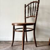 Bistro chair in turned wood and cane
