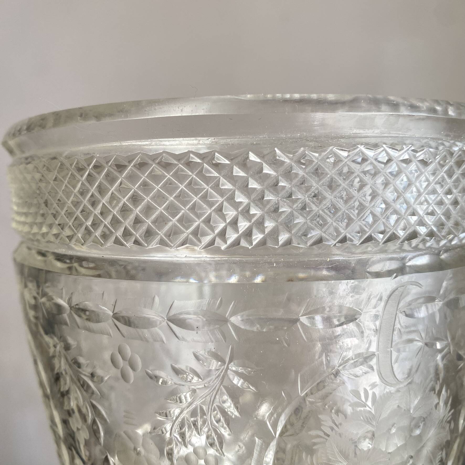 Large Médicis vase in crystal 23.5 cm