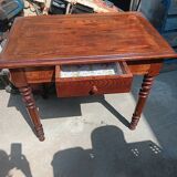 Petite table